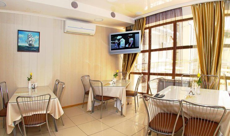 Отель "Центральный"